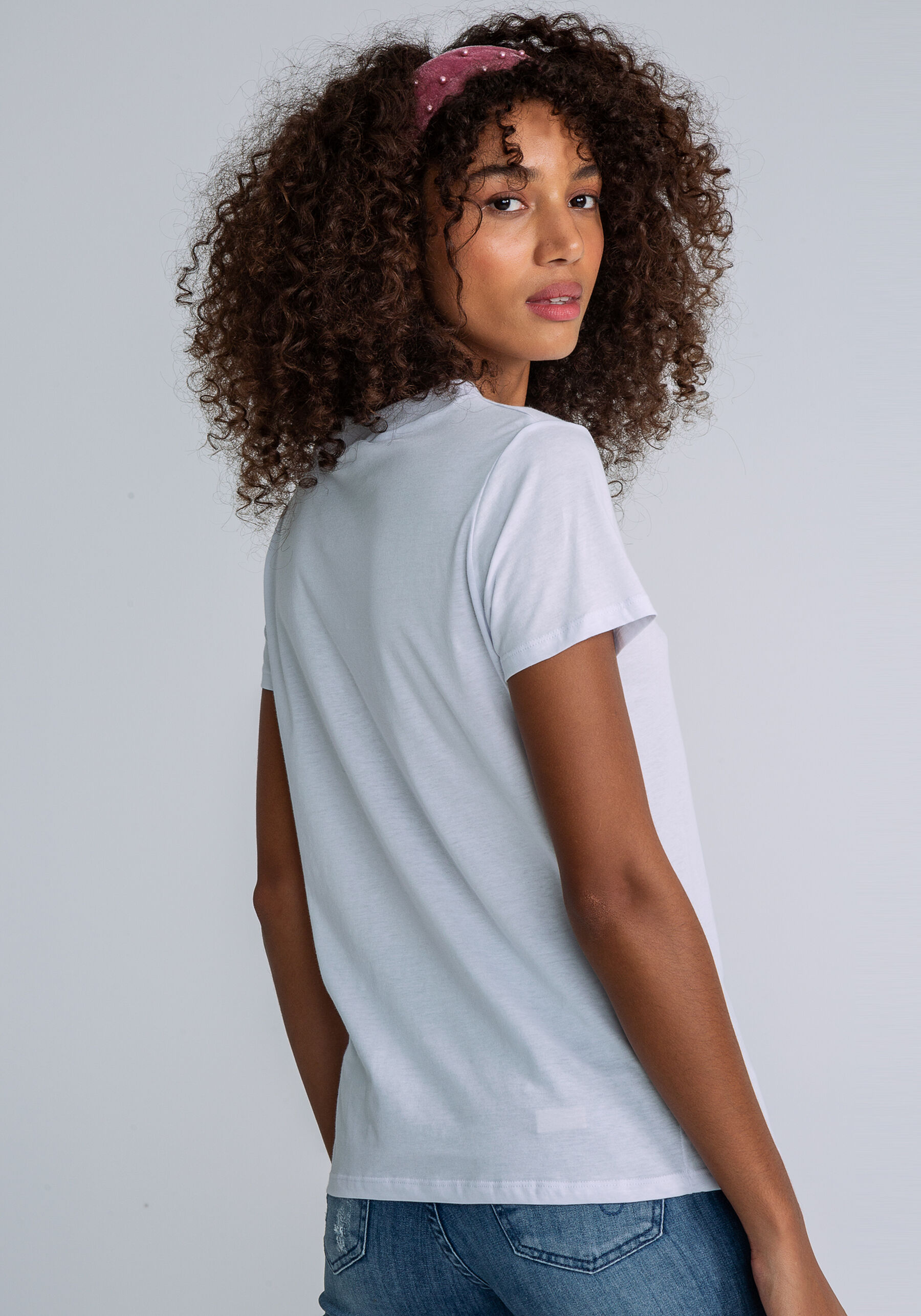 T-shirt Pérolas Faixa Veludo, BRANCO. T-shirt Pérolas Faixa Veludo, BRANCO, large.