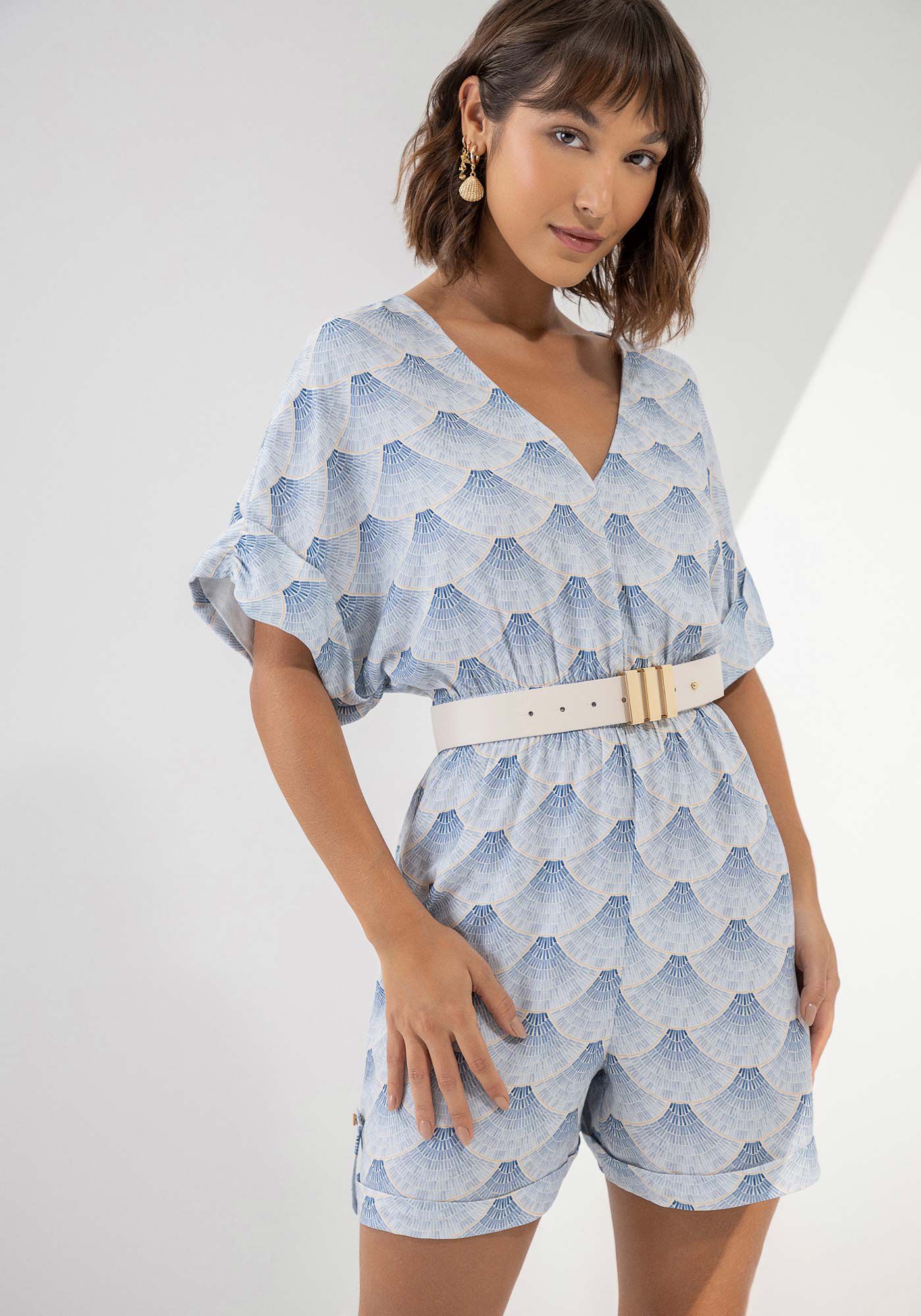 Macac&atilde;o Curto Estampado em Crepe com El&aacute;stico C&oacute;s, MADREPEROLA, large.