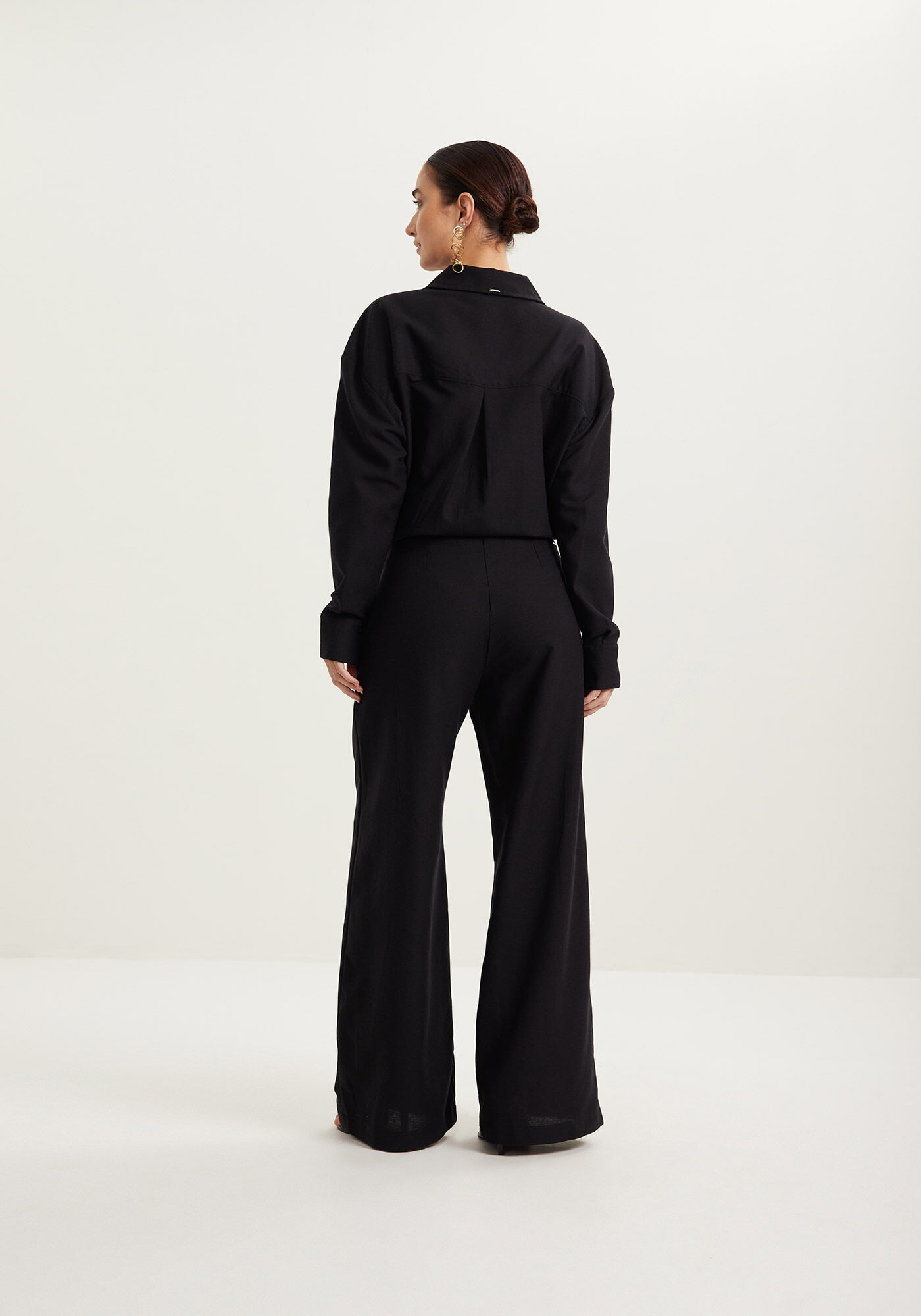 Cal&ccedil;a Pantalona Com Cintura Alta E C&oacute;s Bordado, , large.