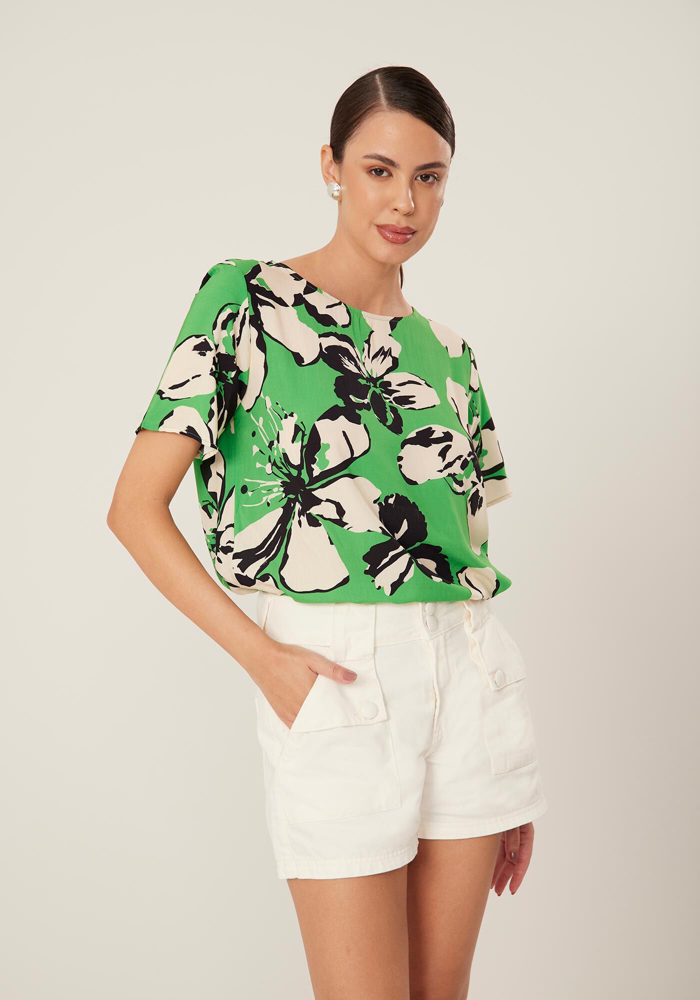 Blusa Manga Curta Ampla em Viscose Estampada, , large.