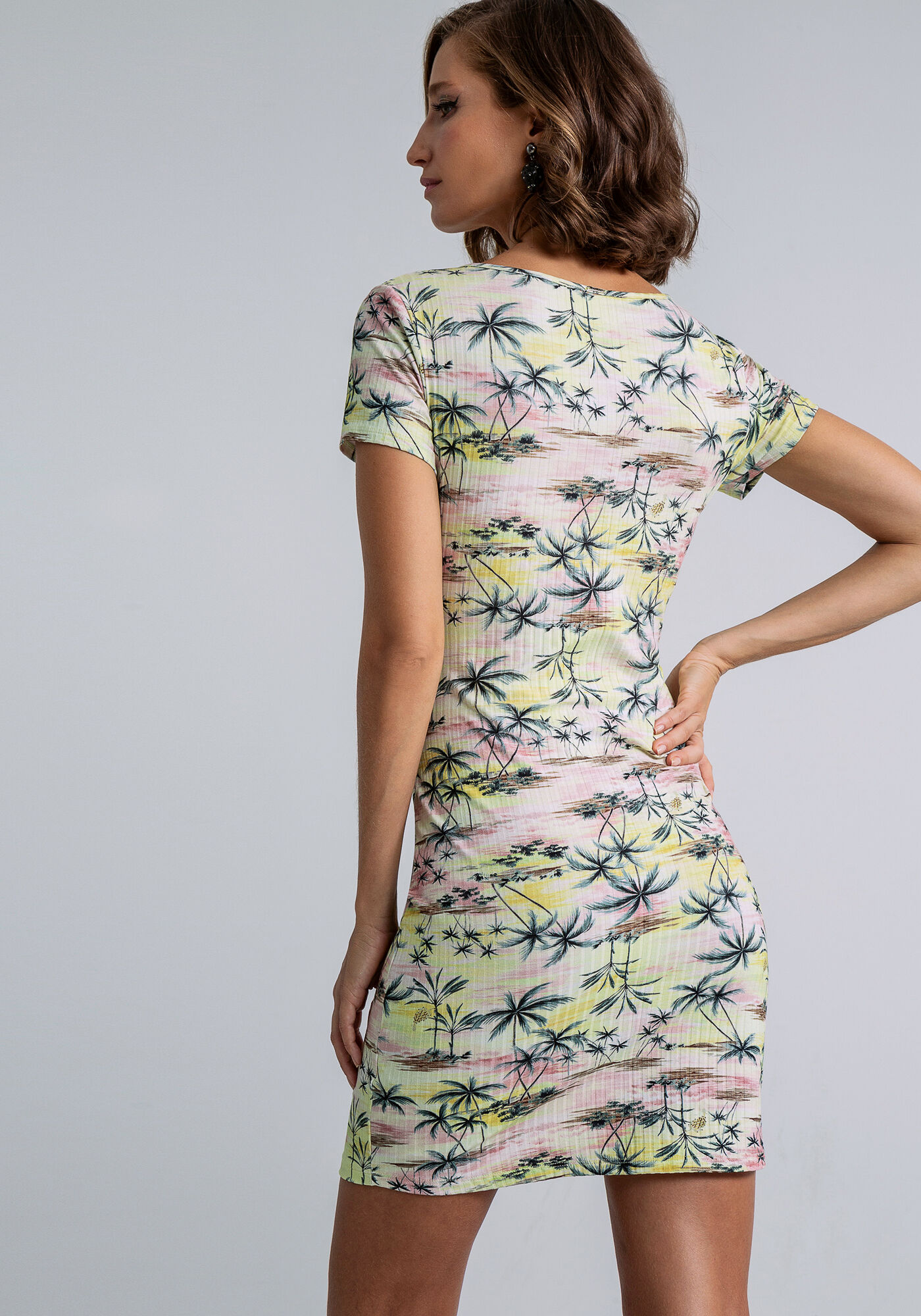 Vestido Curto Justo Decote V, DUNAS, large.