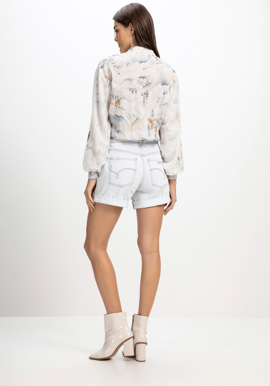 Bermuda Jeans Boyfriend com Lenço Estampado, JEANS. Bermuda Jeans Boyfriend com Lenço Estampado, JEANS, large.