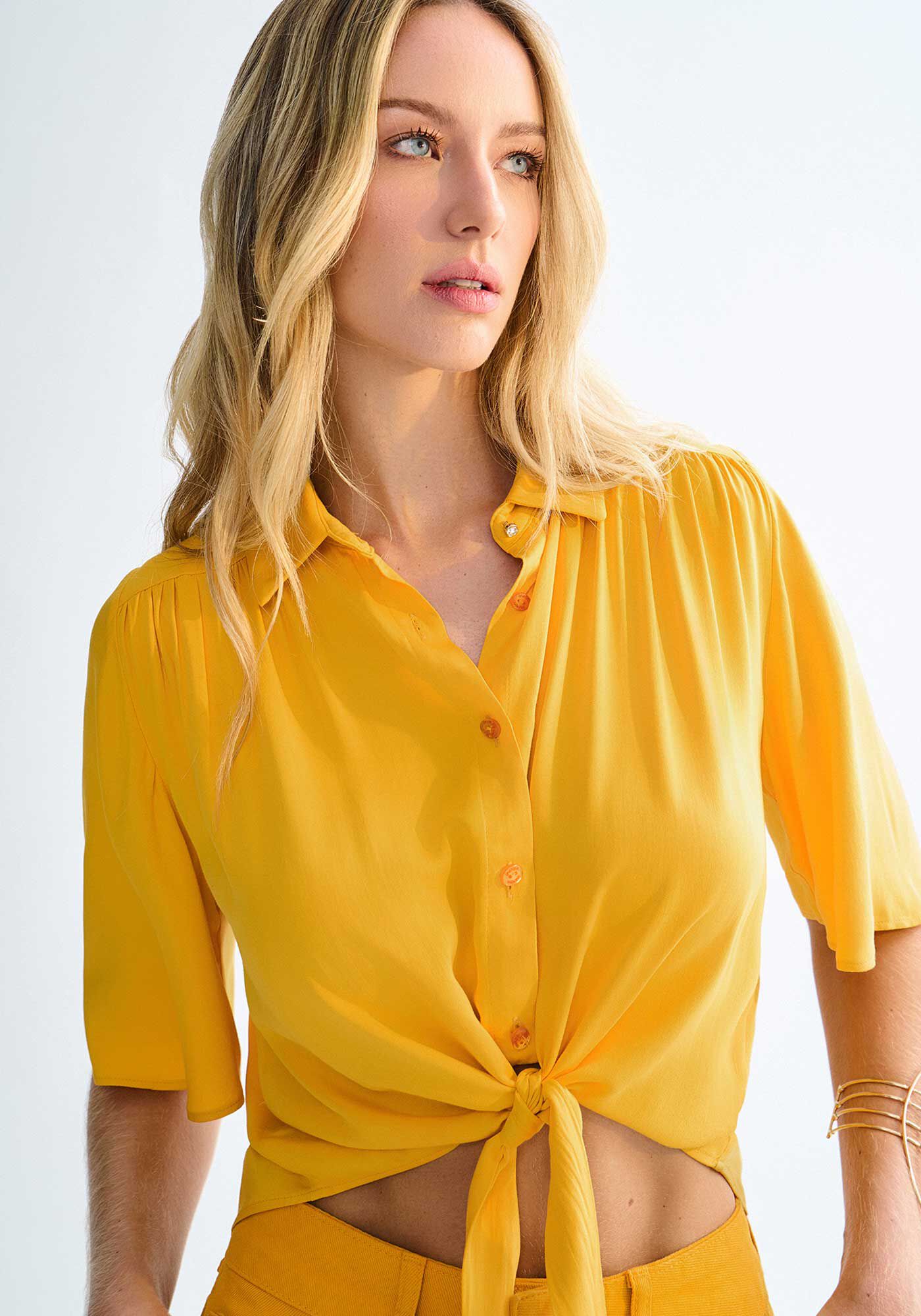 Camisa Manga Curta com Amarra&ccedil;&atilde;o, , large.