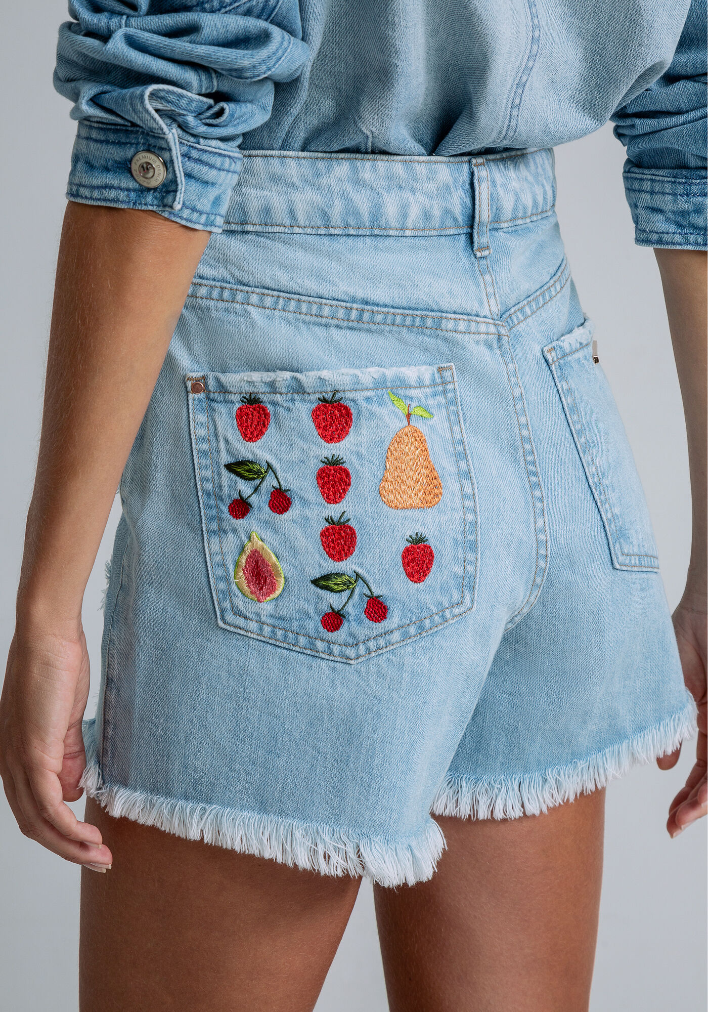 Shorts Hot Pant Bordado Bolso, JEANS, large.