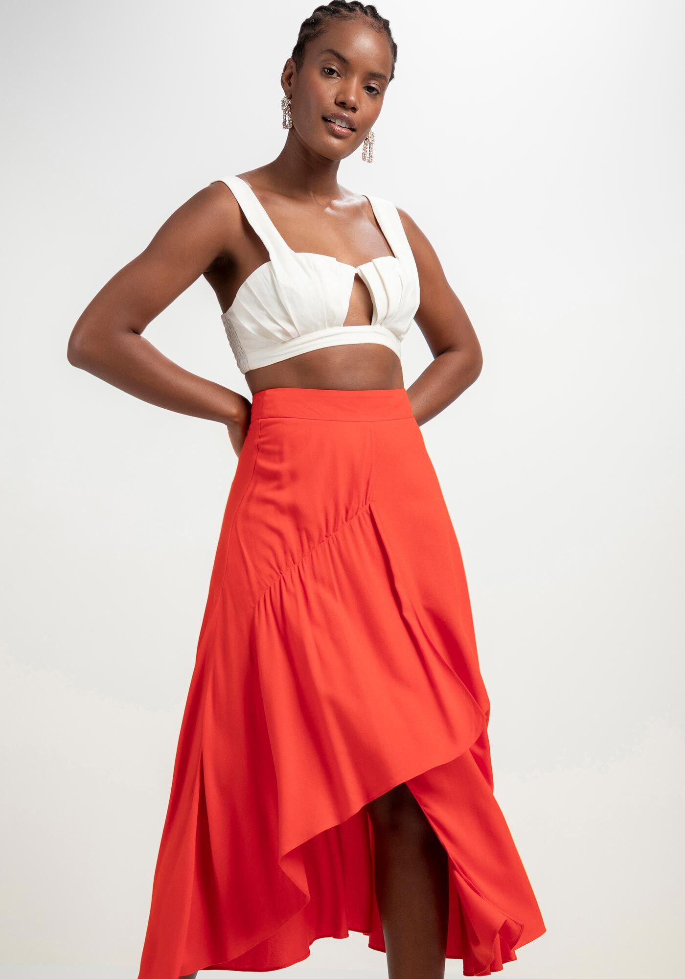 Saia best sale assimetrica midi