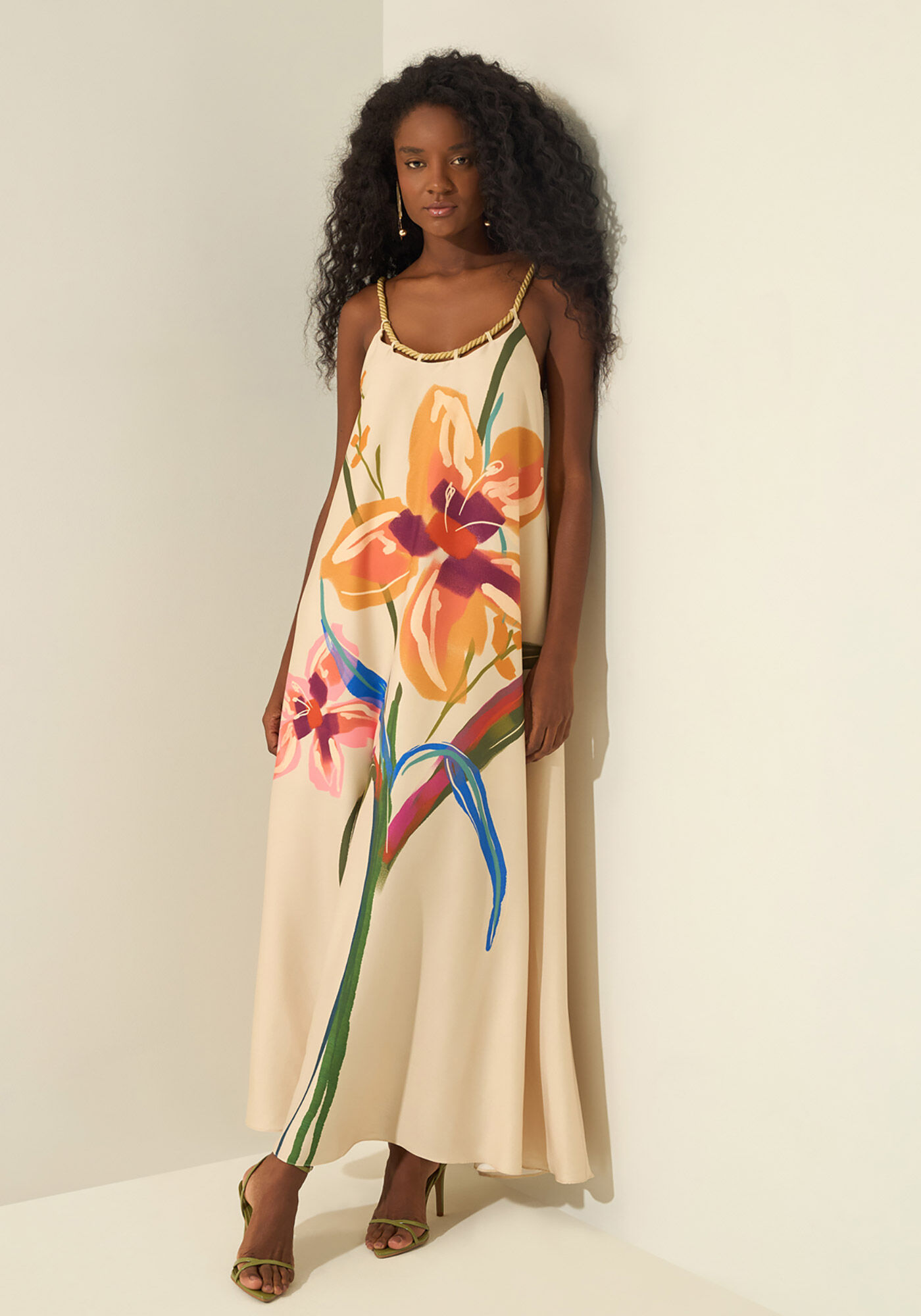 Vestido Longo Estampado Com Al&ccedil;as E Amarra&ccedil;&atilde;o, DELICADEZA BEGE, large.