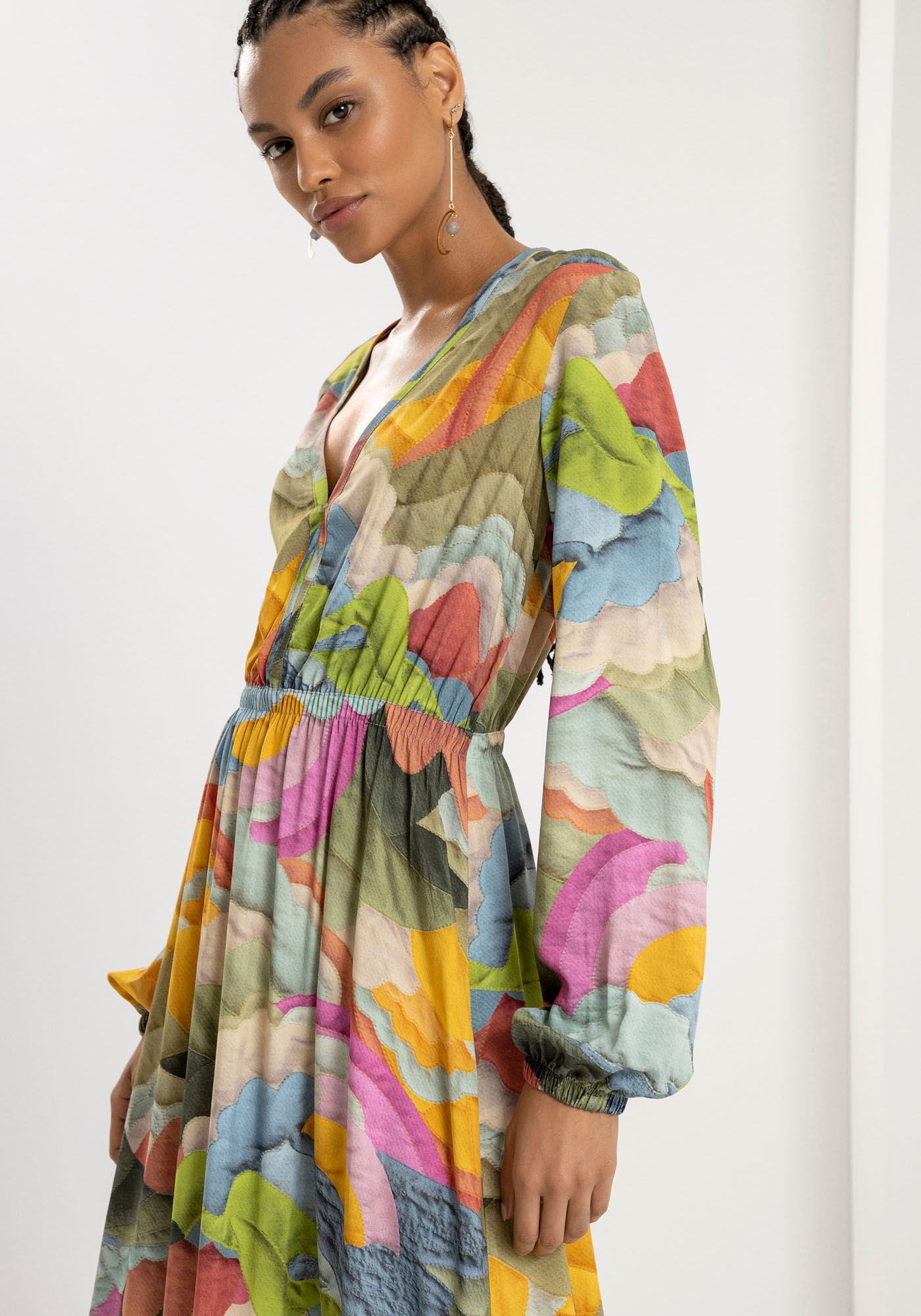 Vestido Midi Manga Longa em Viscose Estampado, NUVENS, large.