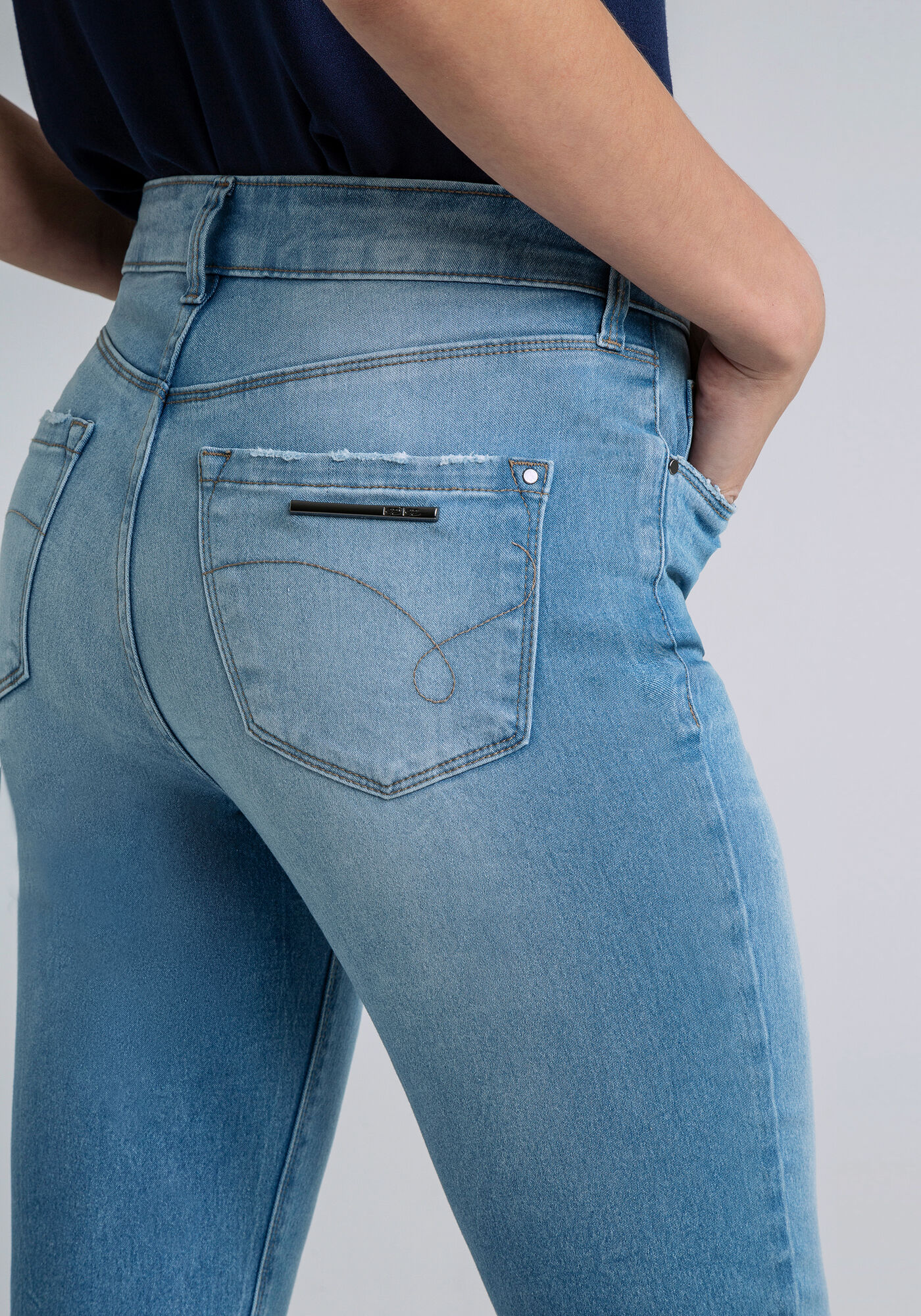 Scarlett cropped skinny cropped top