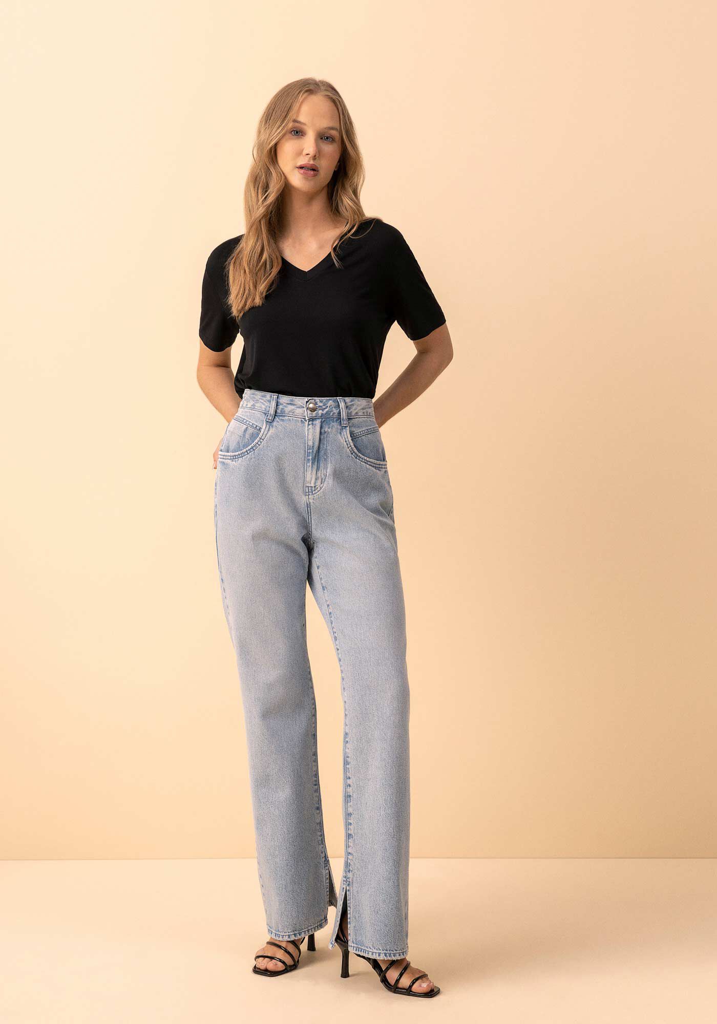 Cal&ccedil;a Jeans Reta De Cintura Alta Com Abertura Na Barra, JEANS, large.