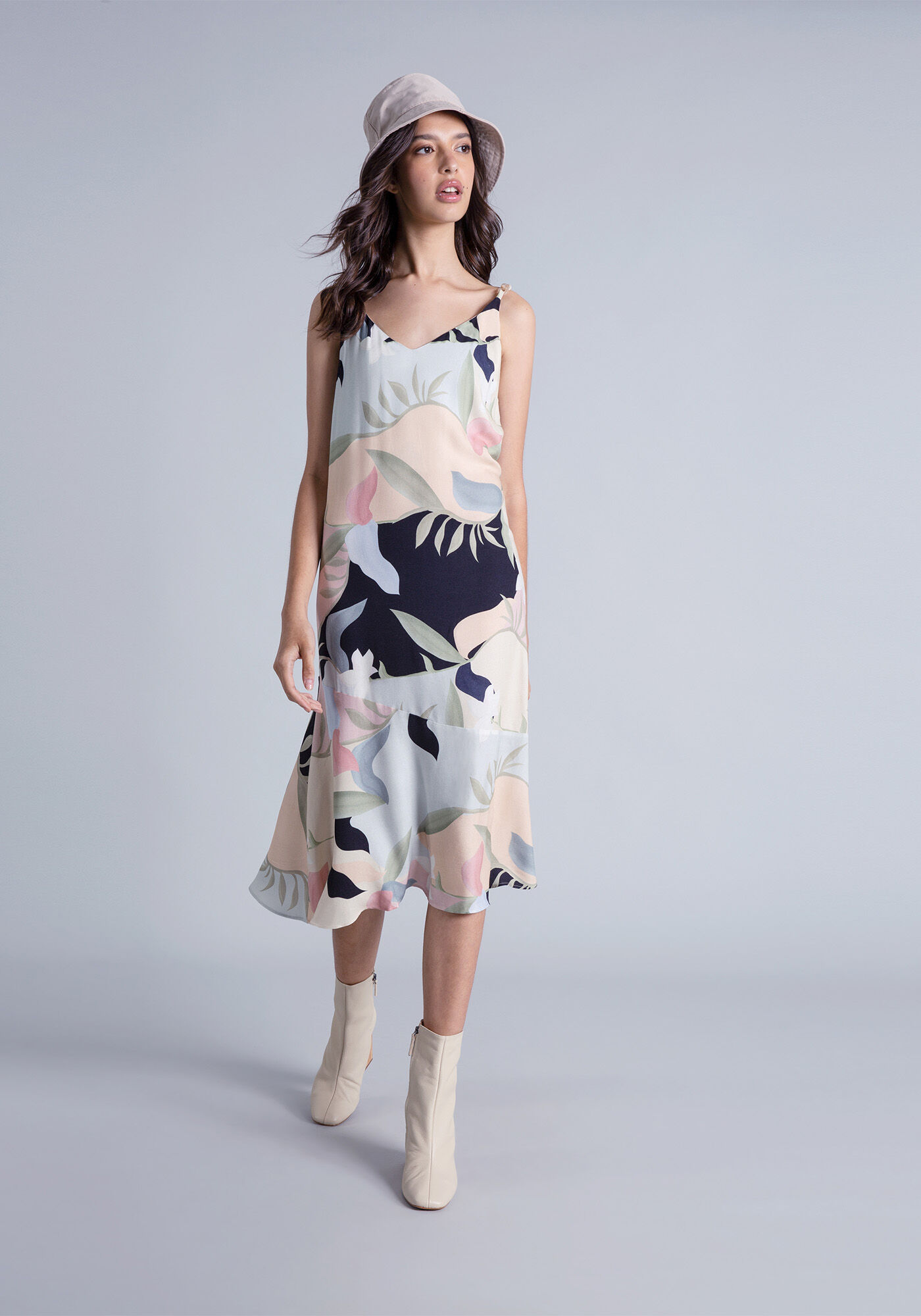 Vestido com Al&ccedil;as Corrente M&iacute;di, , large.