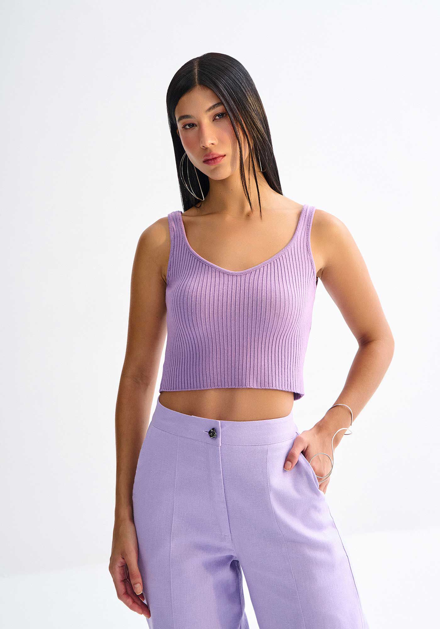 Blusa Cropped em Tric&ocirc; Canelado com Decote V, , large.