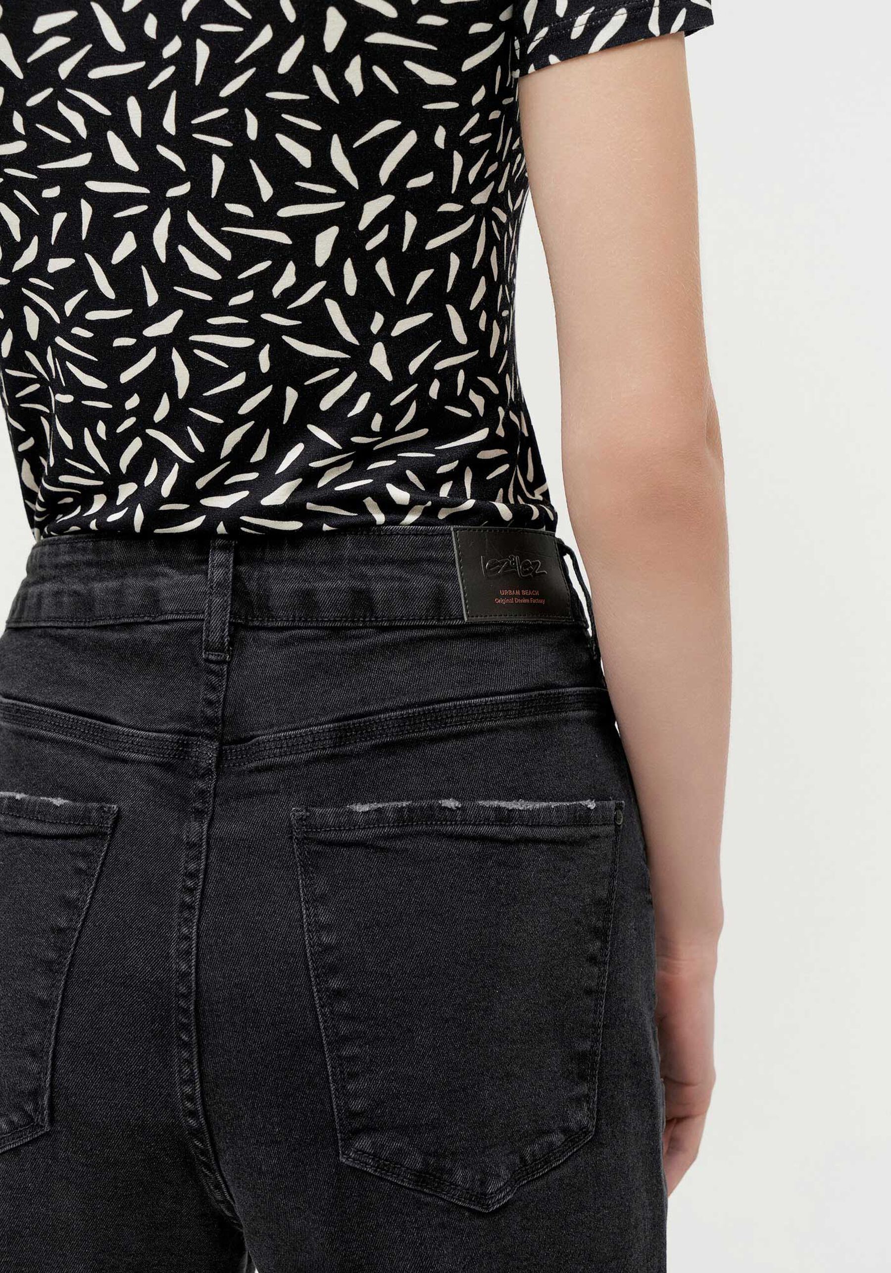 Calça Jeans Wide Leg Comfort com Cintura Alta, . Calça Jeans Wide Leg Comfort com Cintura Alta, , large.