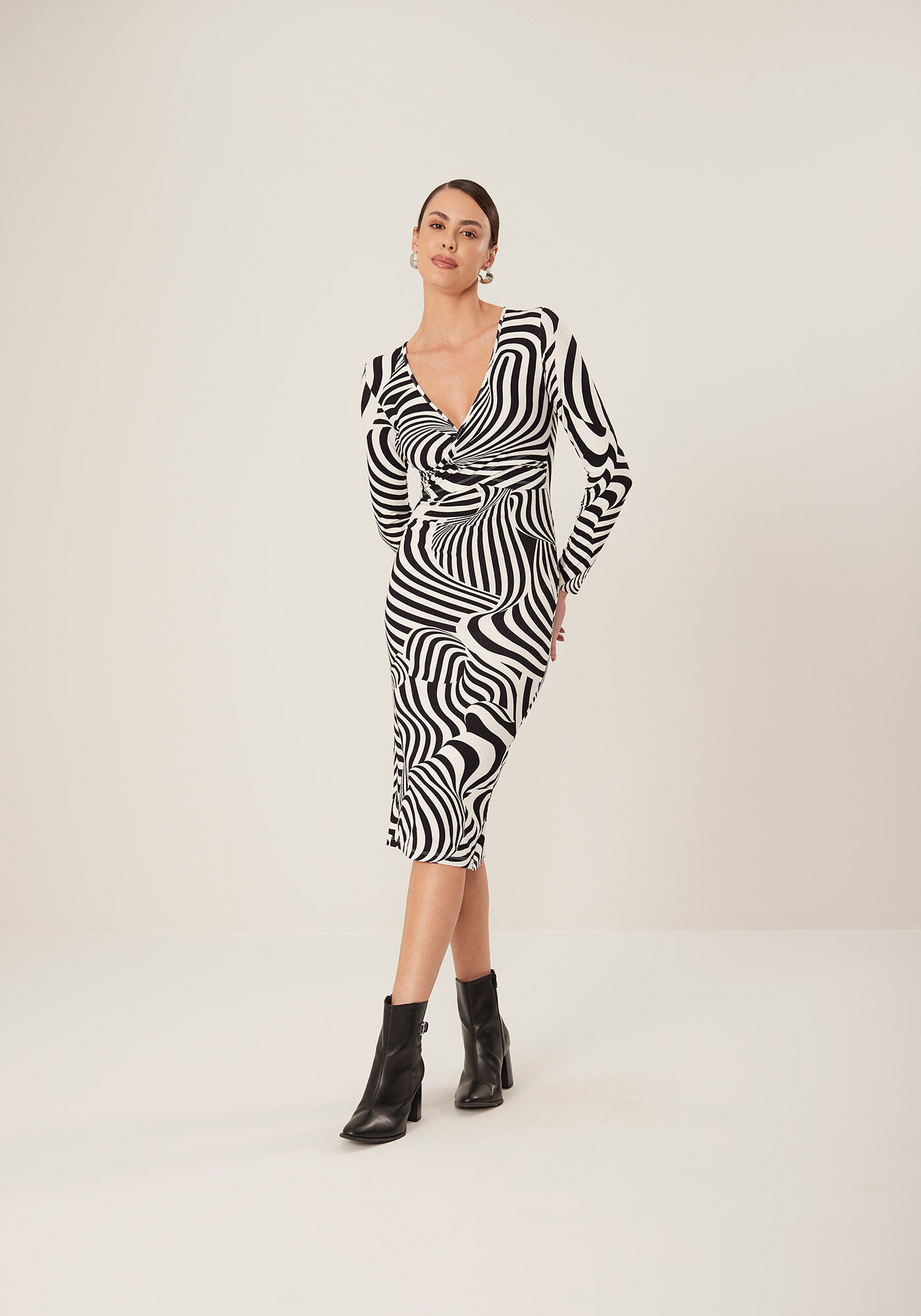 Vestido Estampado Midi Em Malha Canelada Com Recorte Frontal, SILHOUETTE BRANCO, large.