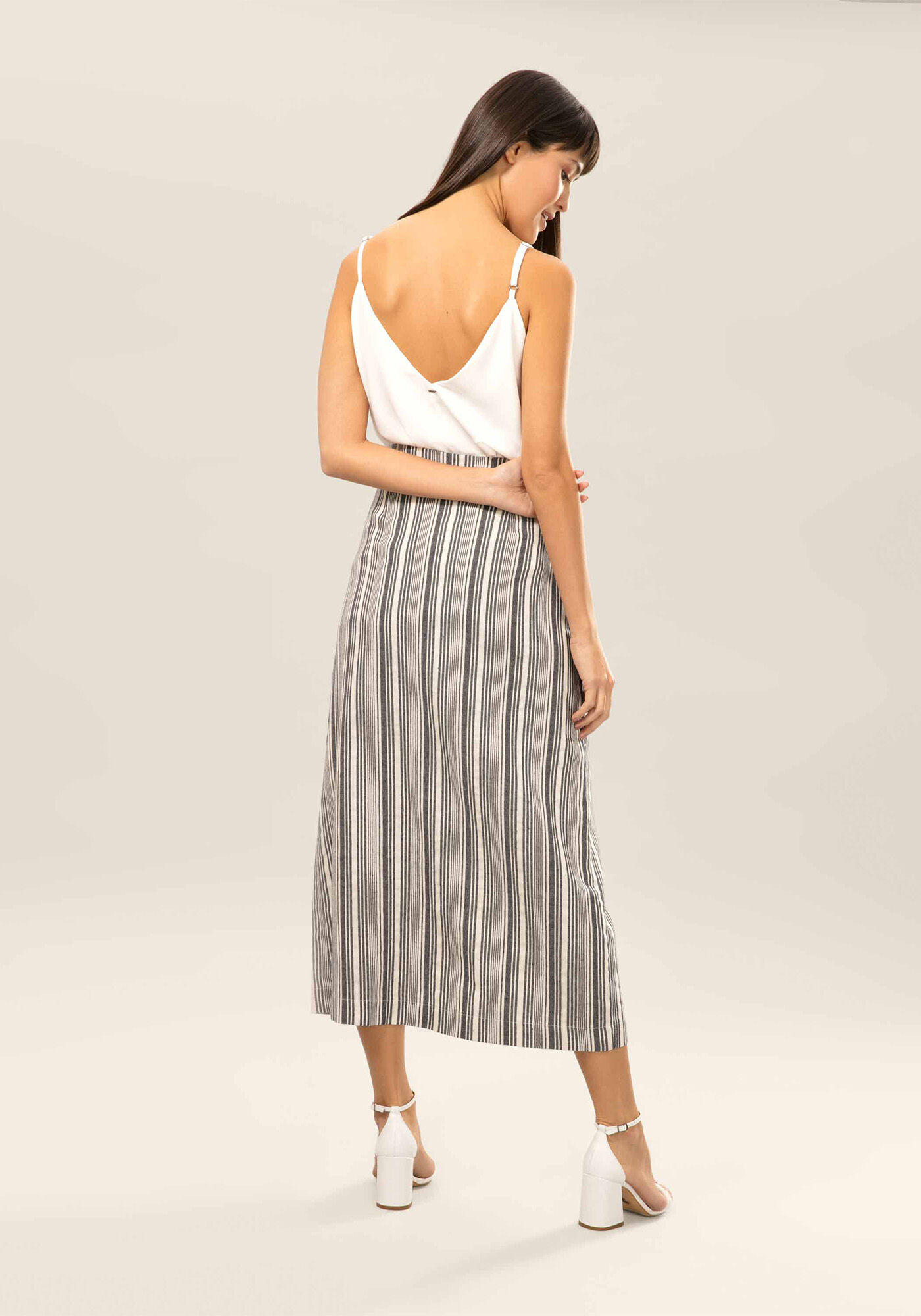 Saia M&iacute;di Listrada Bot&otilde;es, , large.