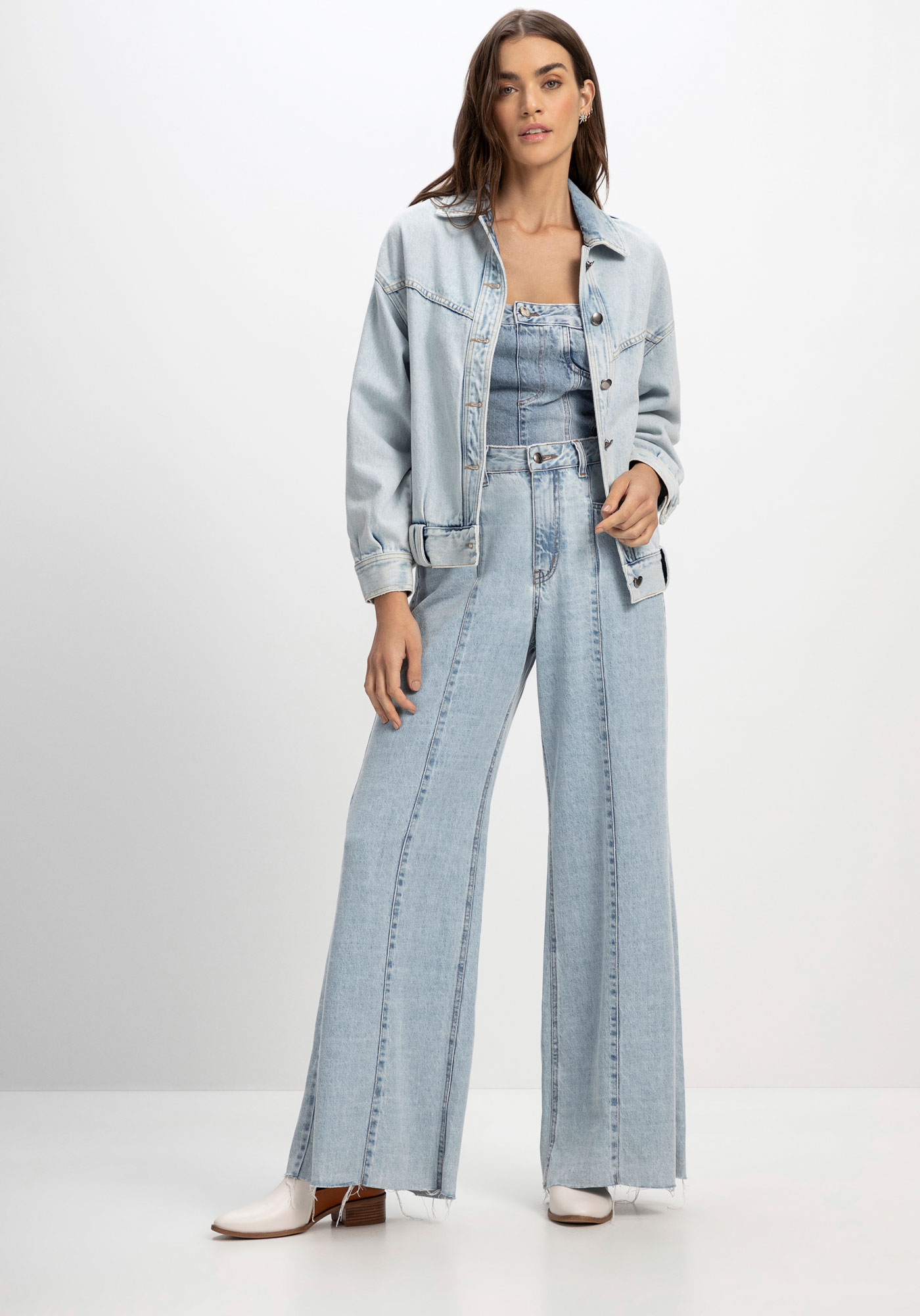 ZONE OUTER JACKET & BIB PANTS セット Jaqueta Jeans com Recorte Coração Costas | Lez a Lez